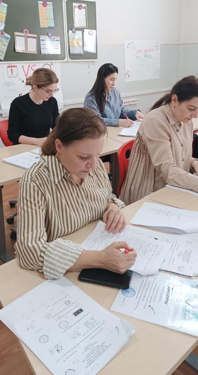 19 апреля в ГАОУ ДО РД "Центр развития талантов "Альтаир" прошла Республиканская олимпиада по английскому языку среди учащихся 4-8 классов общеобразовательных организаций "English in Mind".